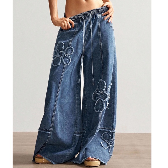 Boho Dark Wash Floral Patchwork Stretchy Waist Wide Leg Denim Jean Pants - Picture 5 of 7